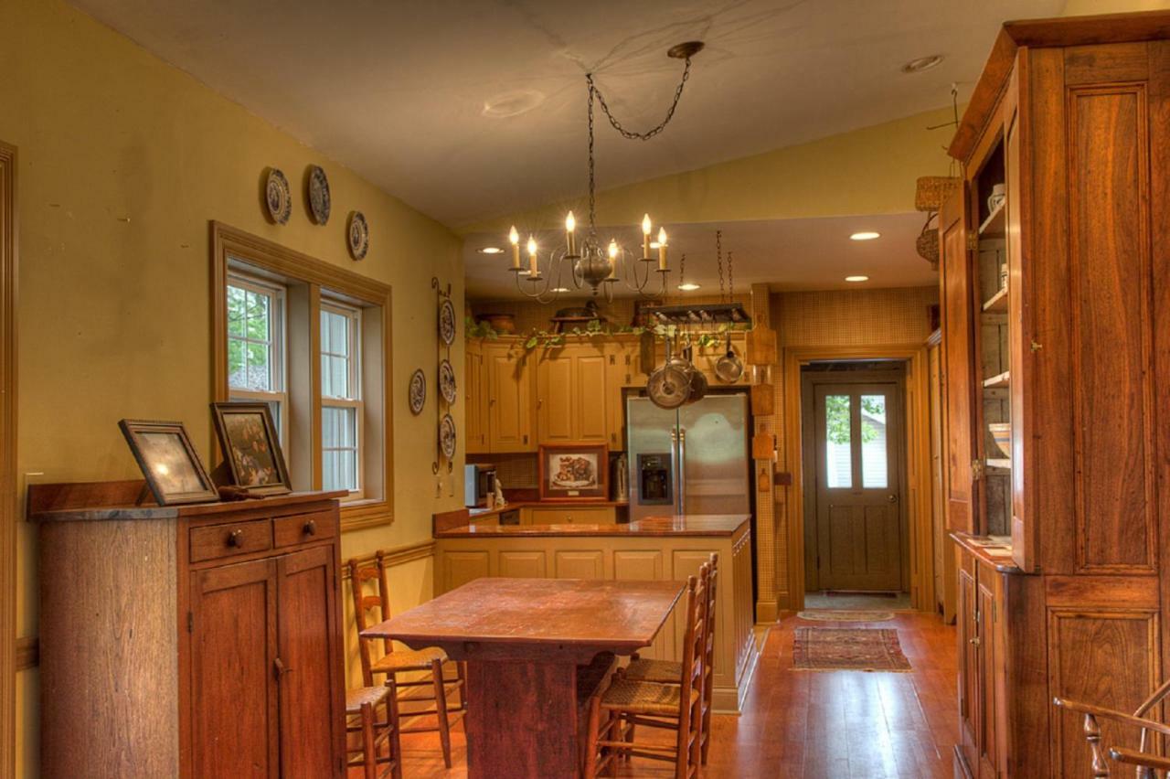 Emma'S Bed And Breakfast Springfield Bagian luar foto